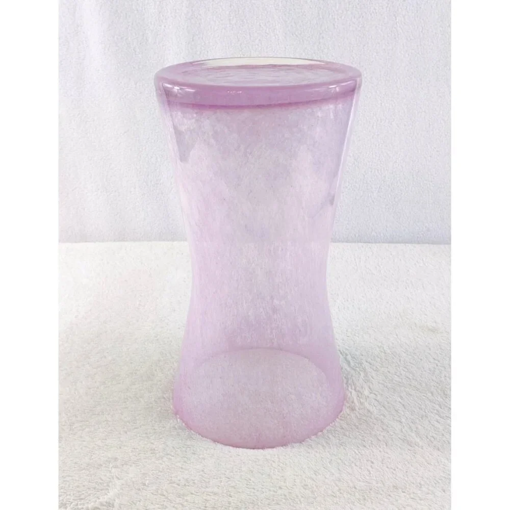 Unmarked ftd hourglass